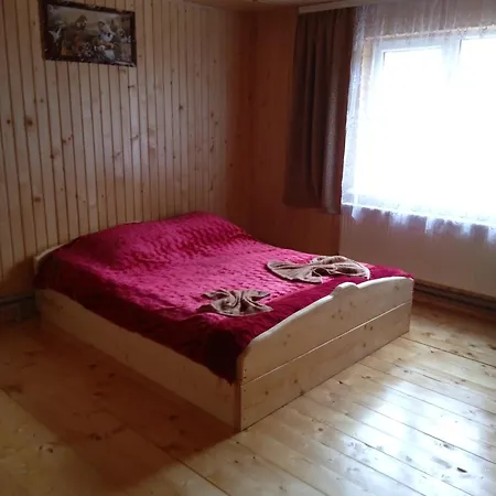 Casa di campagna смерека