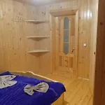 смерека 컨트리하우스